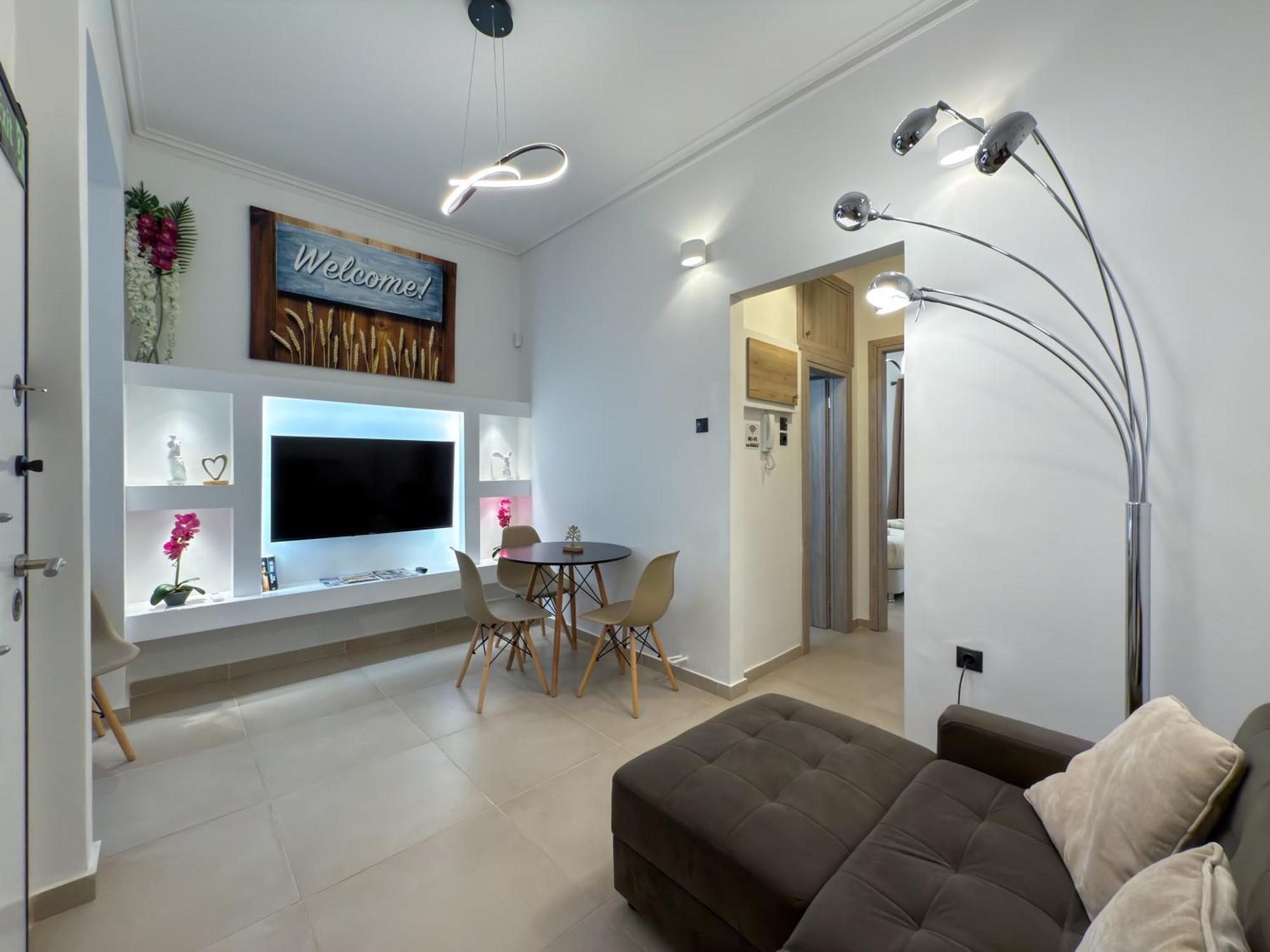 Η Ωραία Των Αθηνών Apartment Athens Luaran gambar